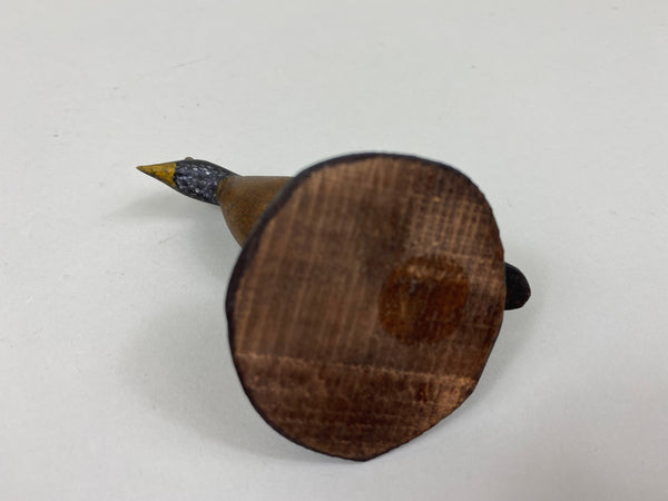 Tony Zullo Miniature Standing Robin (#2423)