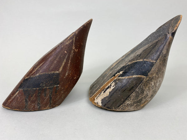 Illinois River Pair of Wooden Feeder Decoys (#6203)