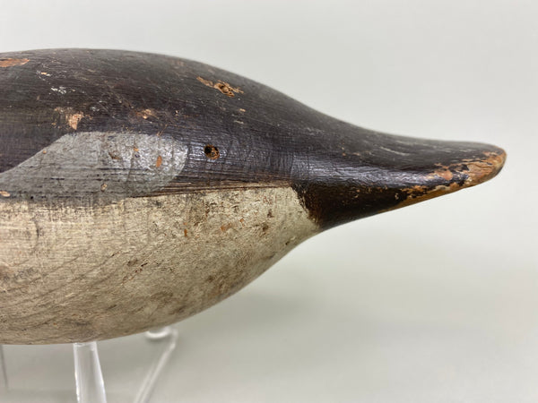 Mason Glass Eyes Redhead Hen, Original Paint, Circa 1920's (#6379)