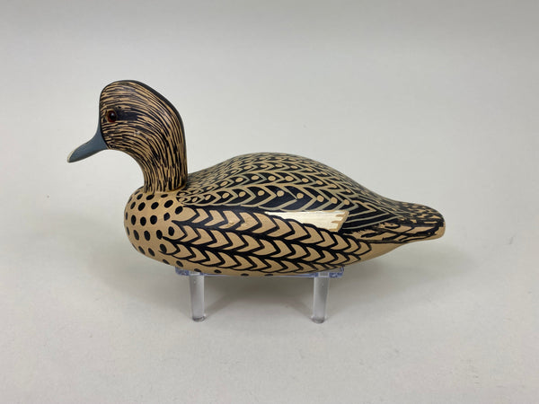 Third Size Redhead Hen by Jane Rinker (#7534)