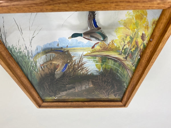 R.G. Rodell Diorama Shadow Box with Flying Mallards (8933)