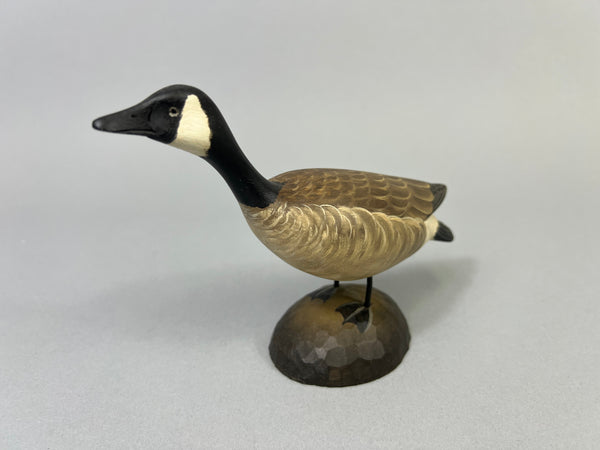 George Strunk Miniature Standing Canada Goose (#4112)