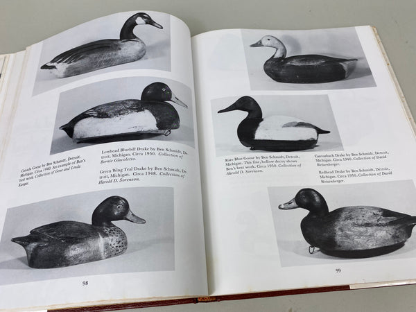 Decoys of the Mississippi Flyway by Alan G. Haid