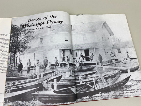 Decoys of the Mississippi Flyway by Alan G. Haid