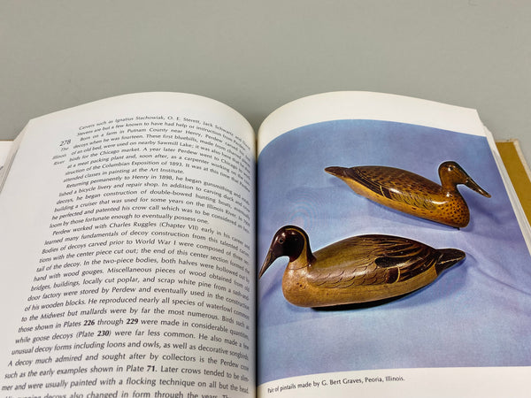 Decoys and Decoy Carvers of Illinois, Hardcover Book