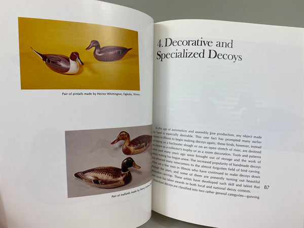 Decoys and Decoy Carvers of Illinois (Illinois River Book) Soft Cover
