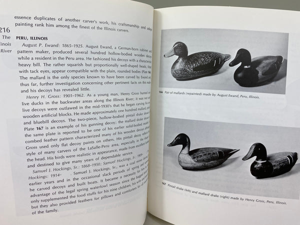 Decoys and Decoy Carvers of Illinois (Illinois River Book) Soft Cover