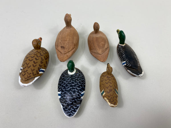 6 Miniature Huck Brown Duck Carvings (#P209)