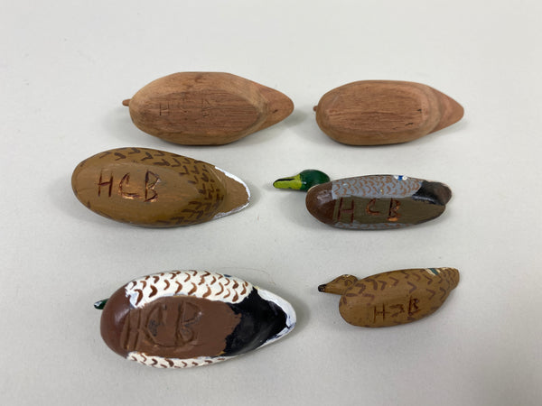 6 Miniature Huck Brown Duck Carvings (#P209)