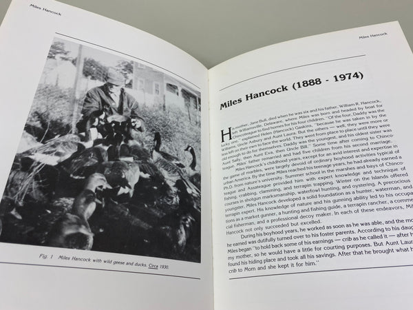 Chincoteaque Carvers and Their Decoys by Barry and Velma Berkey