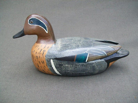 Chiado Raised Wings Green Wing Teal