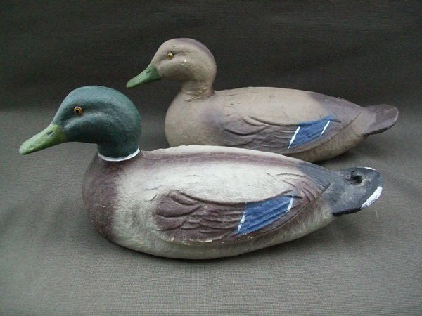 Victor Veri-Lite Paper Mache Mallards Pair with Paper Label