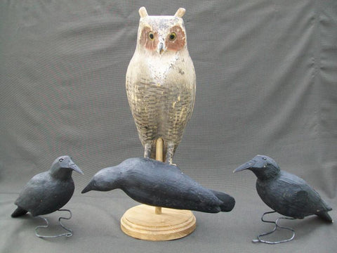 Rare Herters Owl with Dead Crow and Two Standing Crows, Balsa Wood