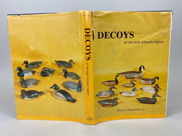 2 Books, Decoys of the mid-Atlantic region, and American Bird Decoys