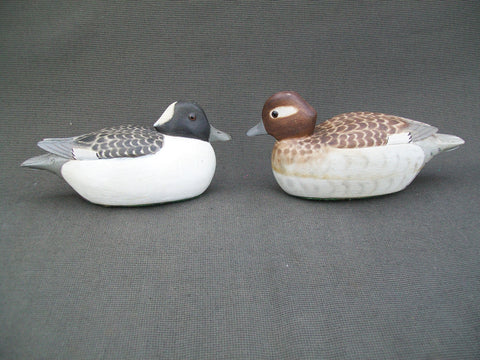 Fred Destri 1/3 size Bufflehead Pair, Raised Wings (#2662)