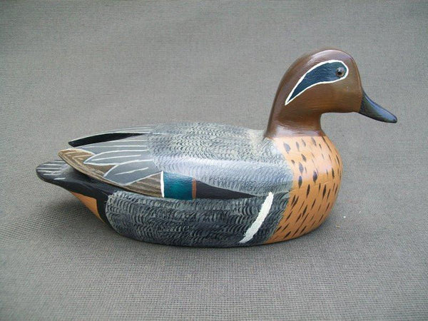 Chiado Raised Wings Green Wing Teal