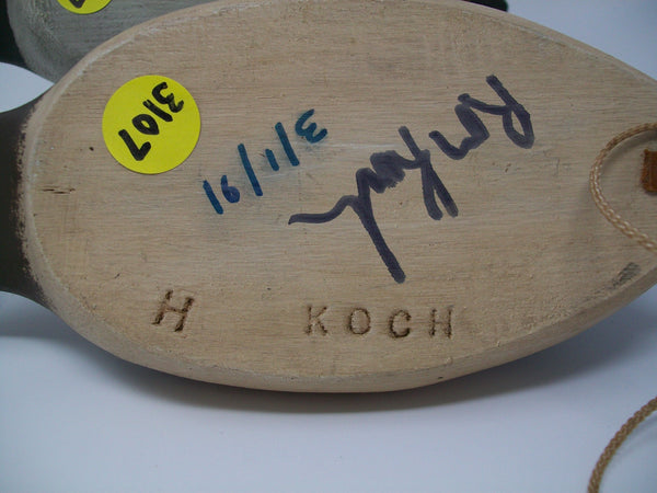 Ron Koch Pair of 1/4 size Canvasbacks  (#3107)