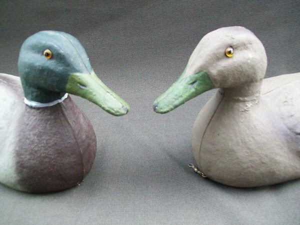 Victor Veri-Lite Paper Mache Mallards Pair with Paper Label