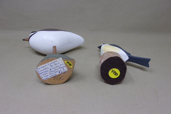 Lot of 2 Contemporary Carvings (#4980)