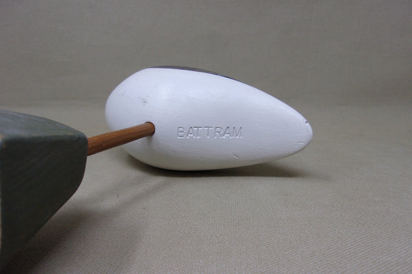 Lot of 2 Contemporary Carvings (#4980)