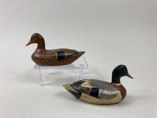 Pair Perdew Style Miniature Mallards by Bud Hinck (#5364)