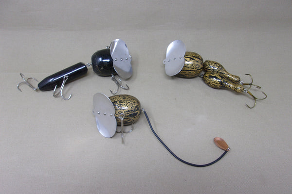 Group of 3 Muskie Lures