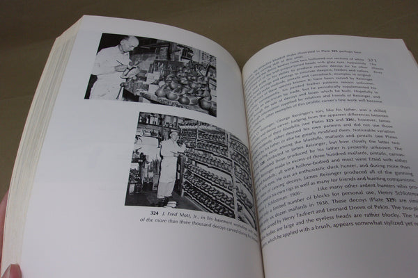 Decoy and Decoy Carvers of Illinois (Illinois River Book)