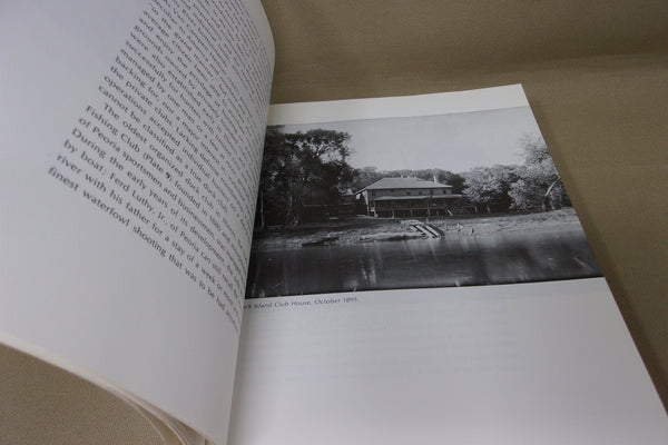 Decoys and Decoy Carvers of Illinois (Illinois River Book)