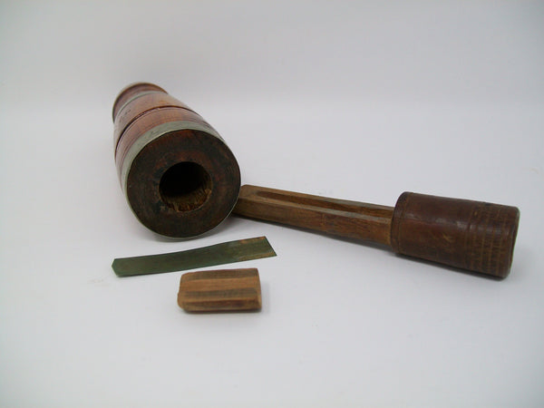 Perdew Red Cedar Duck Call, All Original    (#K40)