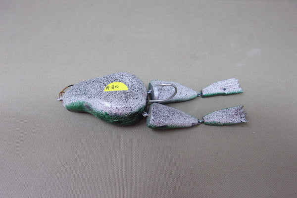 Carved Frog Fishing Lure (#R30)