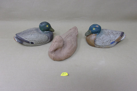 Lot of 3 Carry Lite Salesman Samples, 2 Drakes, 1 Hen (#R51)